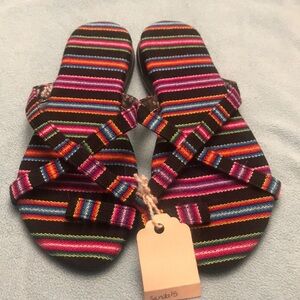 Via Rio size 37 (6-7) slip on flat flip flops. NWT